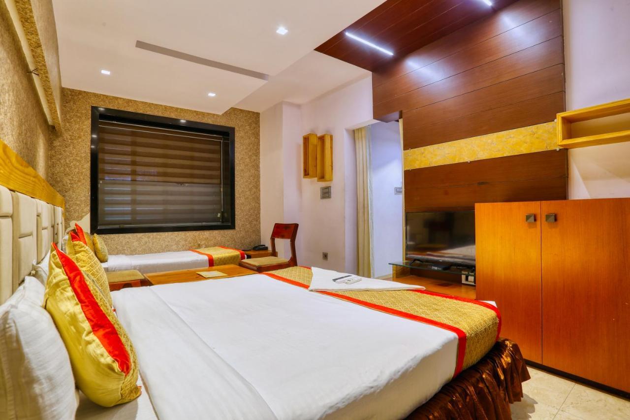 אינדורה The Ashoka Hotel מראה חיצוני תמונה