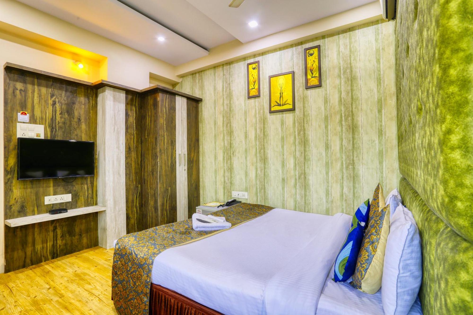 אינדורה The Ashoka Hotel מראה חיצוני תמונה