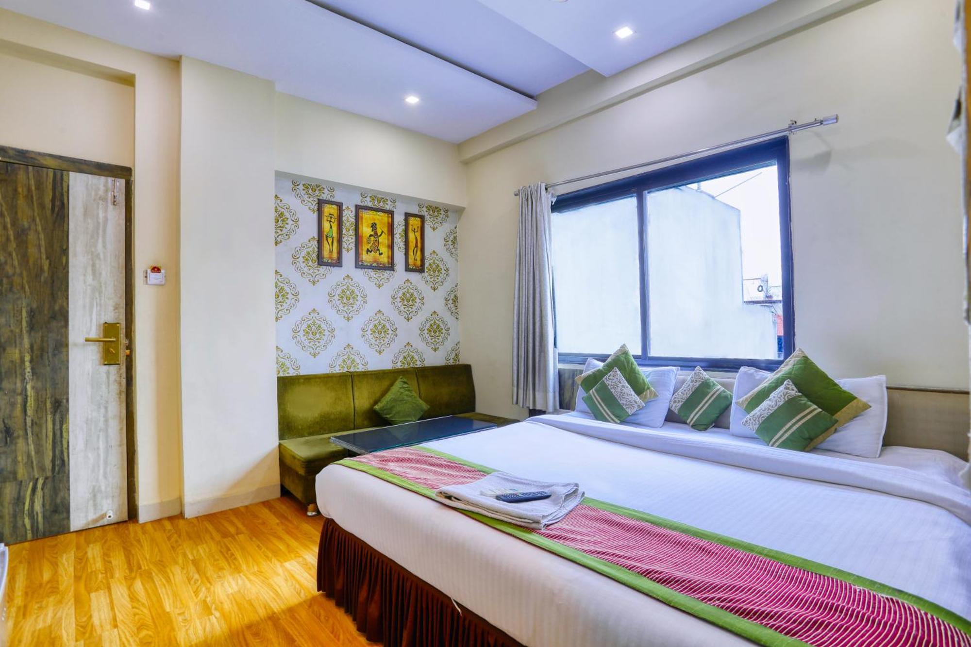 אינדורה The Ashoka Hotel מראה חיצוני תמונה